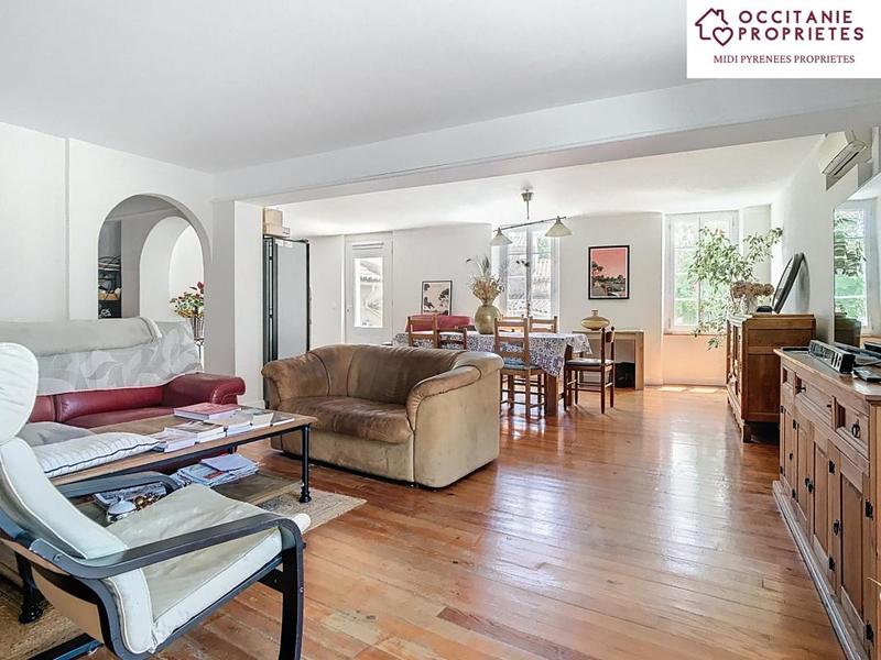 Maison de village - 179 m² - 6 pièces