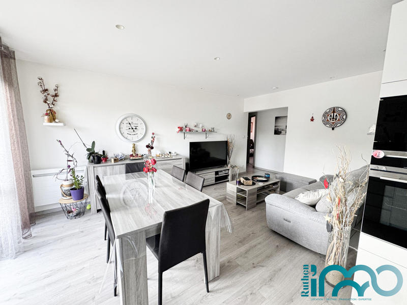 Appartement - 79 m² - 4 pièces