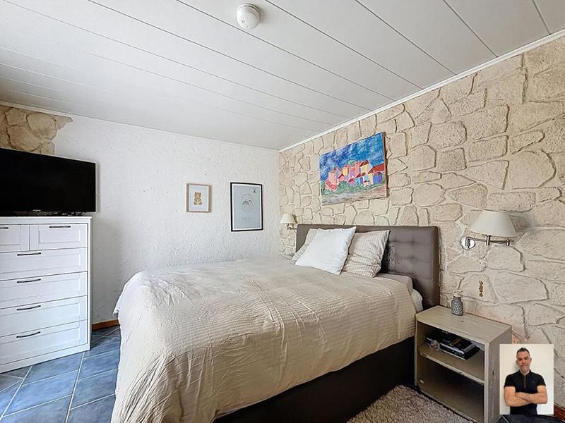 Maison - 205 m² - 5 pièces