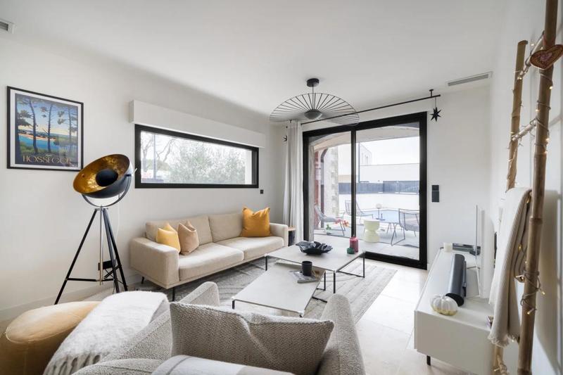 Appartement - 96 m² - 4 pièces