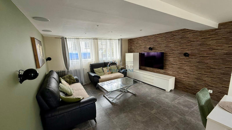 Maison - 136 m² - 7 pièces