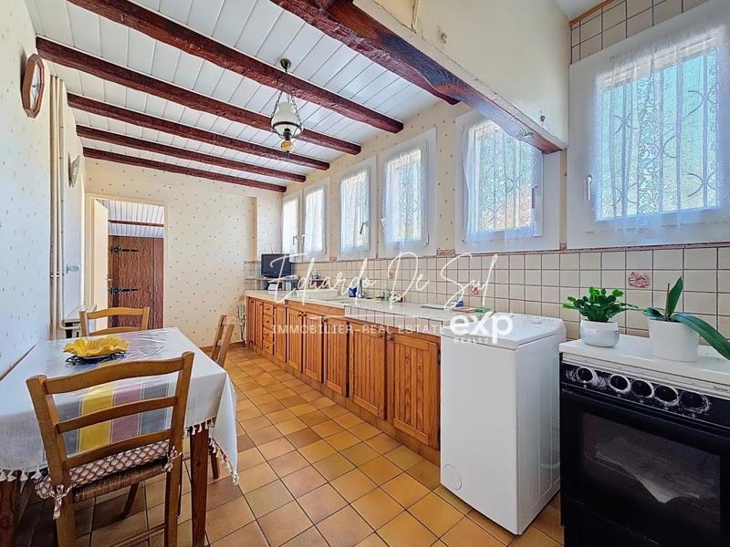 Maison - 98 m² - 4 pièces