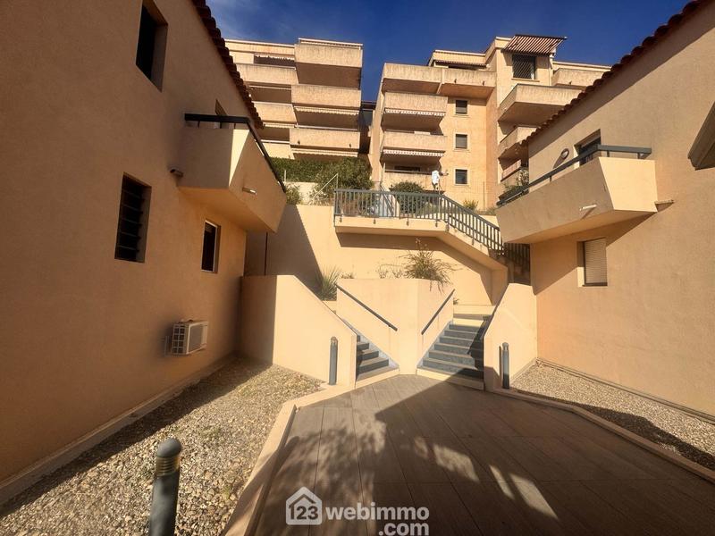 Appartement - 71 m² - 3 pièces