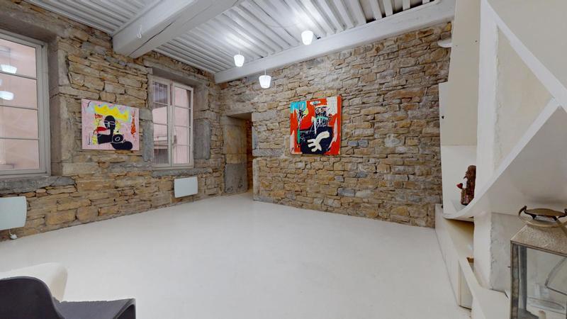 Appartement - 83 m² - 2 pièces