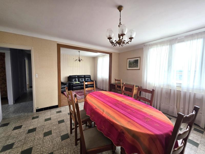 Maison - 88 m² - 4 pièces