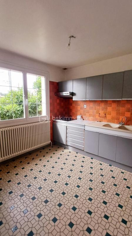 Maison - 85 m² - 5 pièces