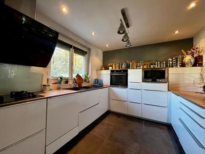 Maison - 97 m² - 4 pièces