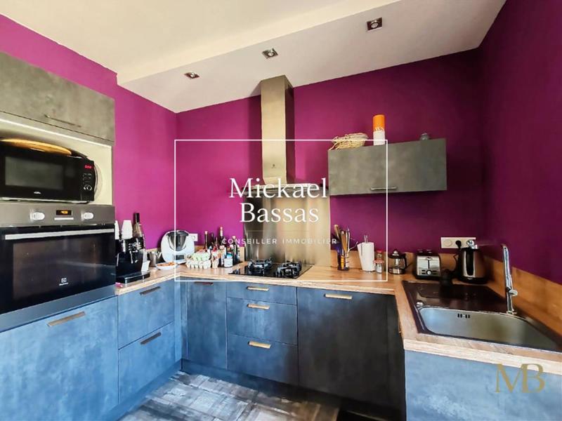 Maison - 208 m² - 4 pièces