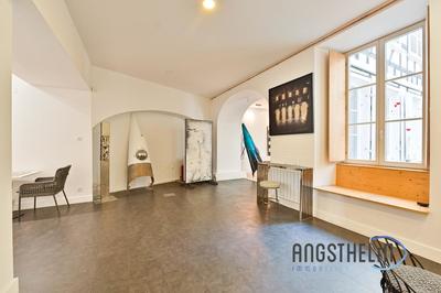 Loft - 91 m² - 4 pièces