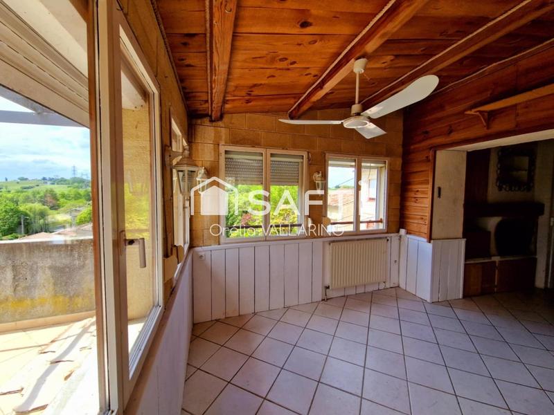 Maison - 200 m² - 9 pièces