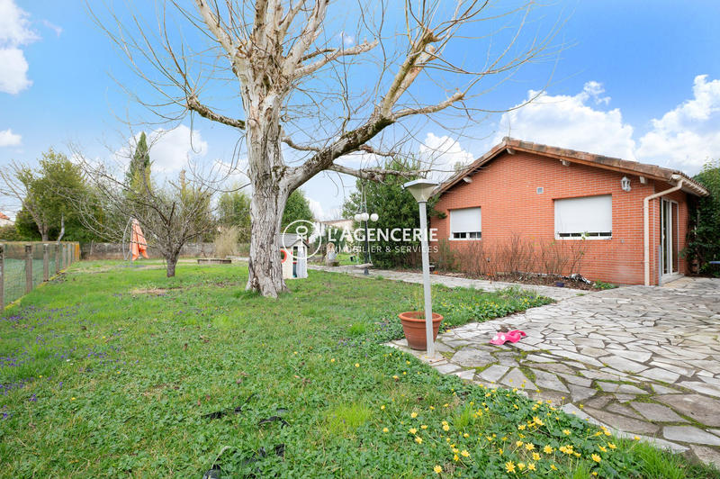 Maison - 220 m² - 7 pièces