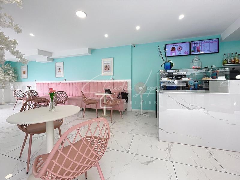 Local commercial - 80 m² - 1 pièce