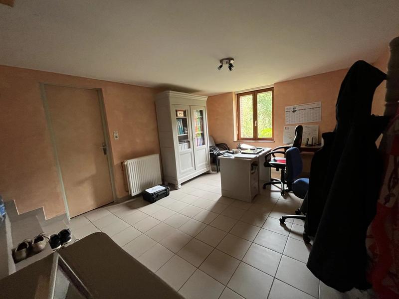 Maison - 185 m² - 9 pièces