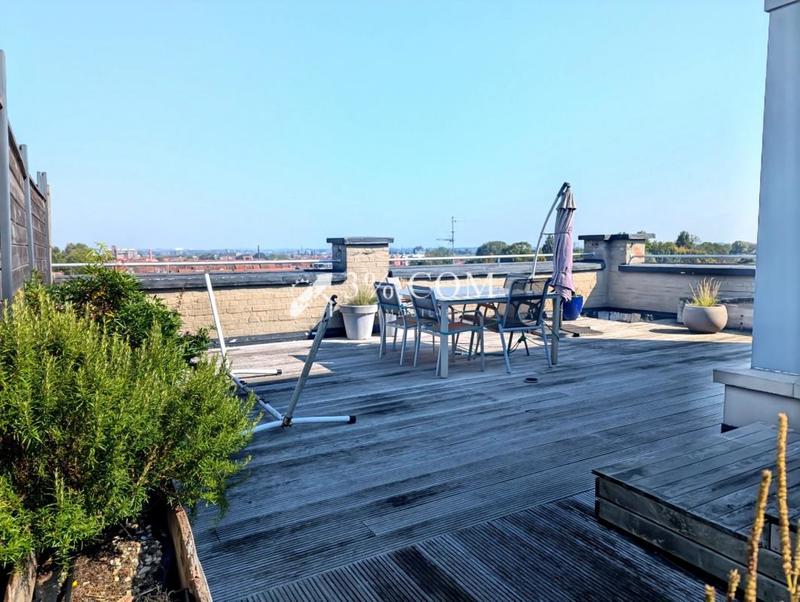 Penthouse - 138 m² - 4 pièces