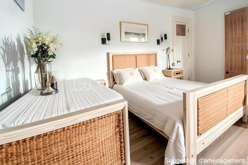 Maison traditionnelle - 107 m² - 4 pièces