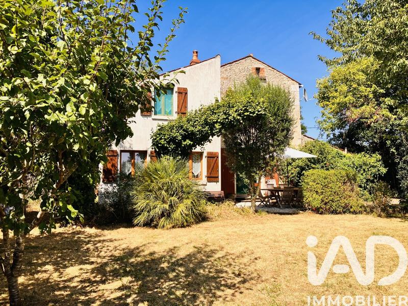 Maison - 105 m² - 4 pièces