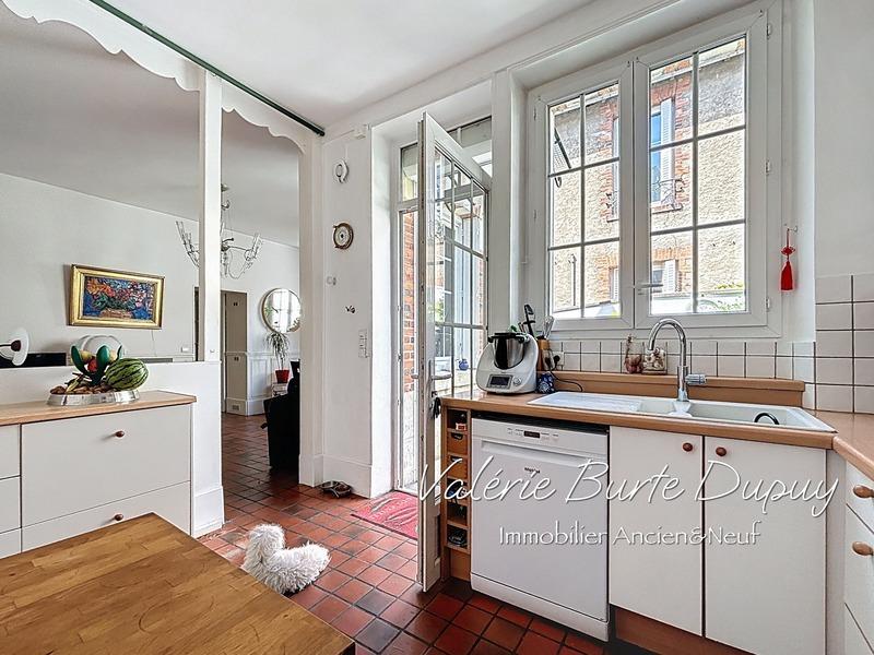 Maison - 184 m² - 7 pièces