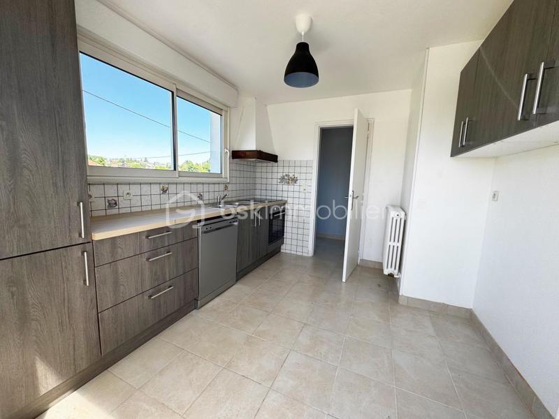 Maison ancienne - 199 m² - 8 pièces