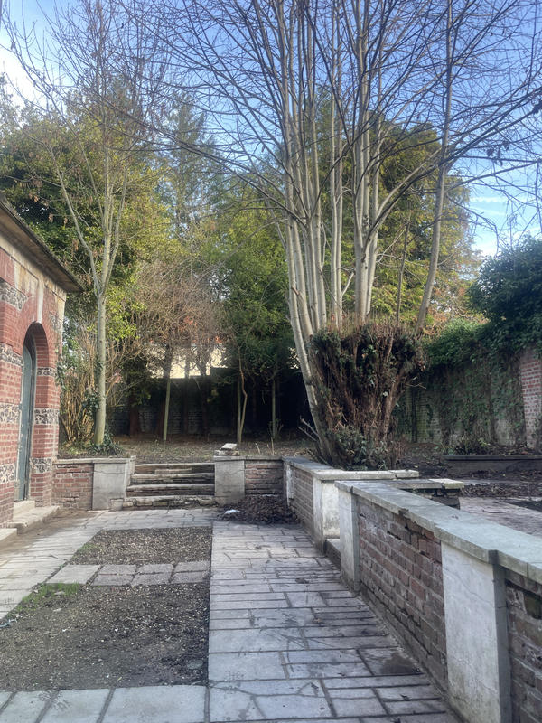 Maison - 231 m² - 5 pièces