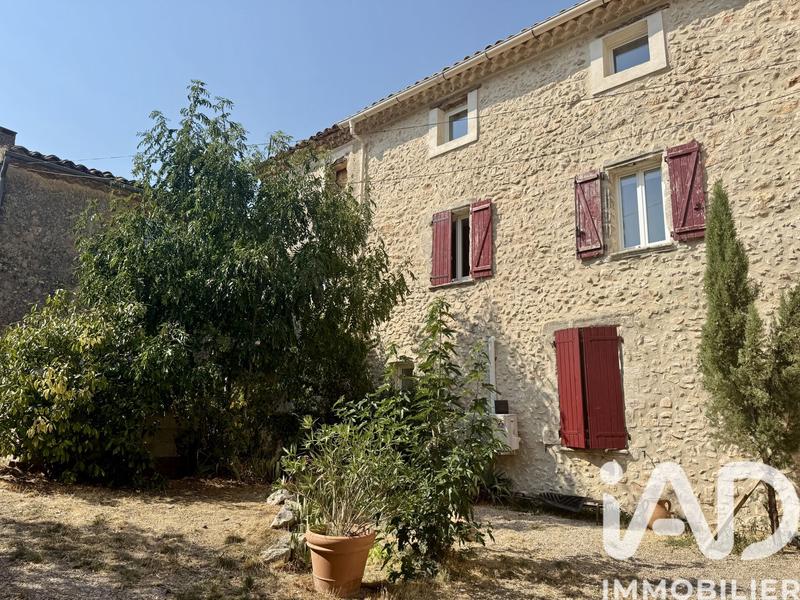 Maison - 430 m² - 17 pièces