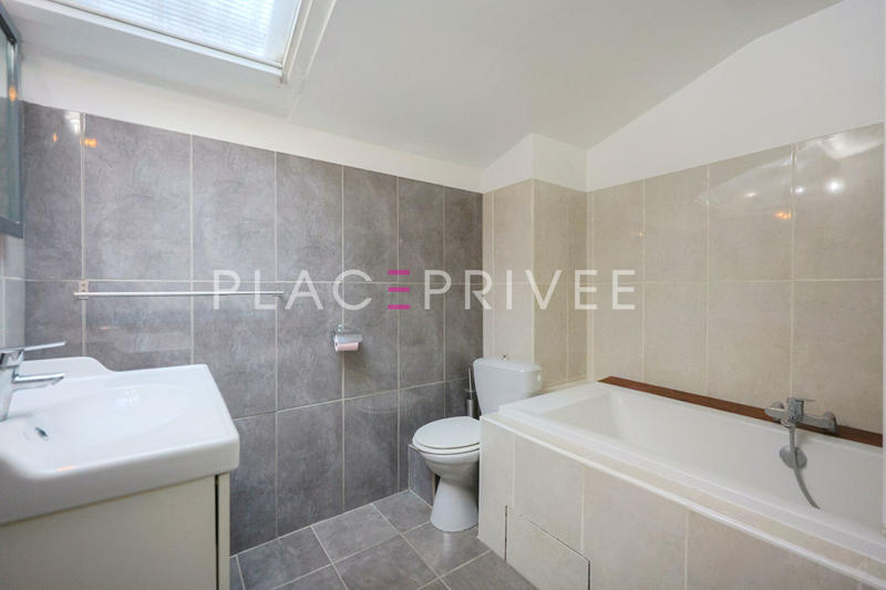 Maison - 106 m² - 5 pièces