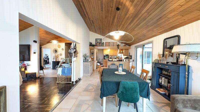 Maison - 188 m² - 6 pièces