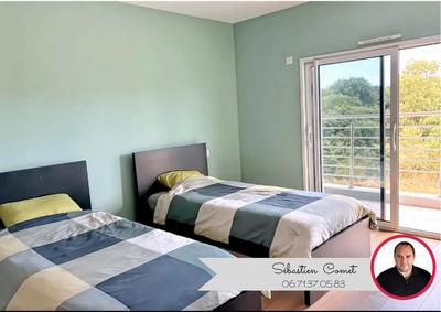 Maison - 192 m² - 6 pièces