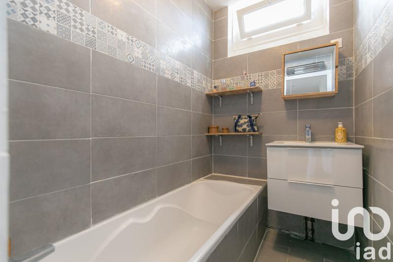 Appartement - 85 m² - 4 pièces