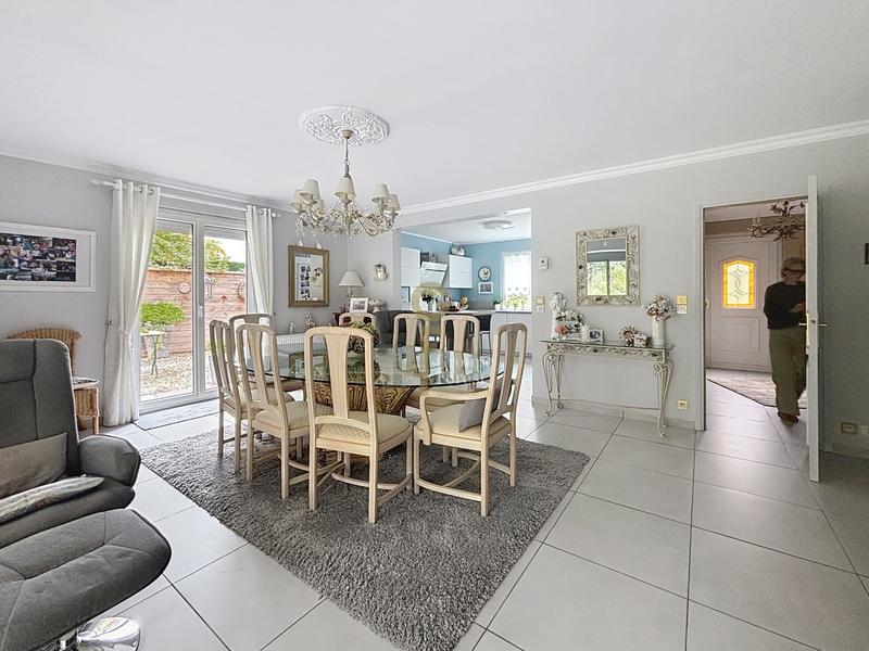 Maison - 117 m² - 5 pièces