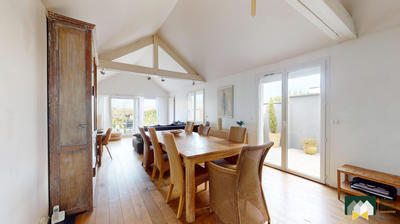 Maison - 103 m² - 5 pièces