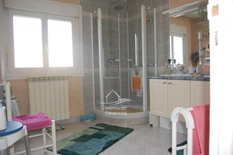 Villa - 250 m² - 10 pièces