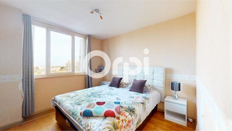 Appartement - 82 m² - 4 pièces