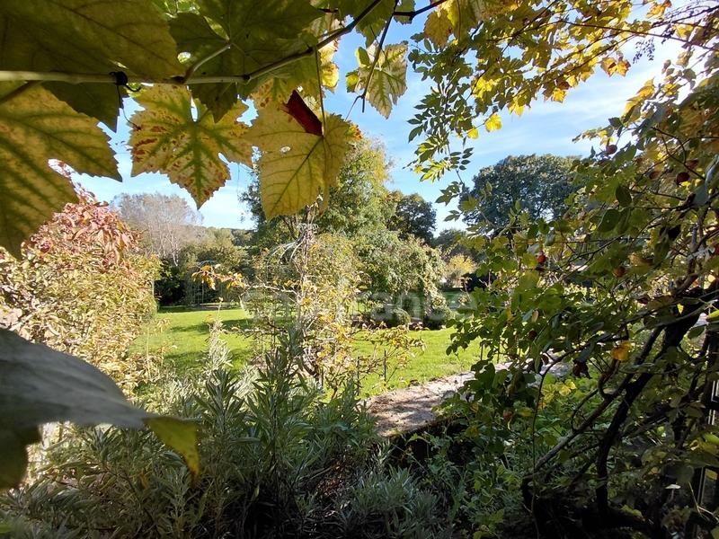 Maison - 205 m² - 9 pièces