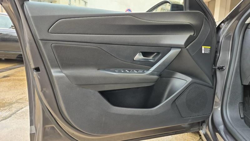 Peugeot 308 Sw II 1.5 BlueHDi 130 Eat8 Active Pack