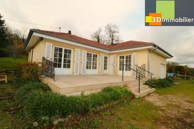 Maison - 90 m² - 5 pièces