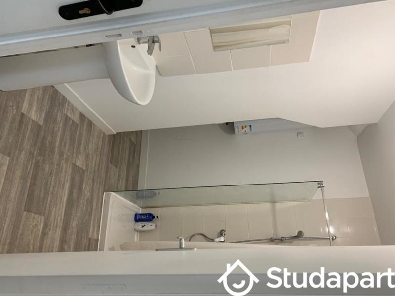 Chambre - 18 m² - 1 pièce