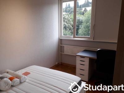 Chambre - 15 m² - 1 pièce