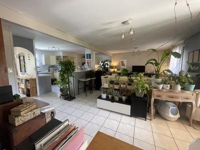 Maison - 122 m² - 5 pièces