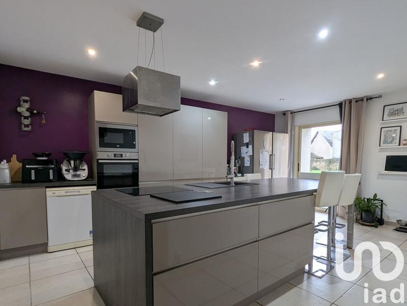 Maison - 194 m² - 8 pièces