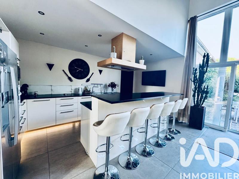 Maison de village - 242 m² - 7 pièces