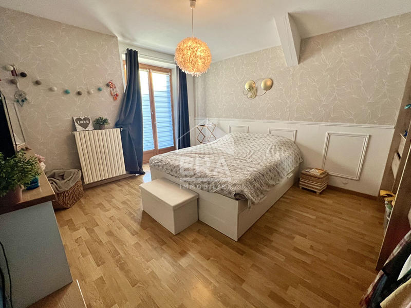 Maison - 145 m² - 5 pièces