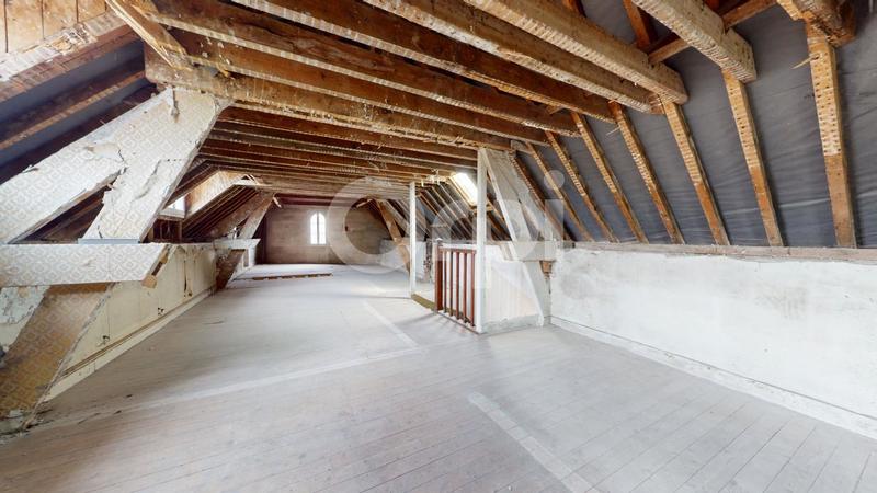 Maison - 180 m² - 6 pièces