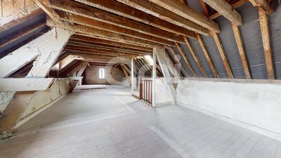 Maison - 180 m² - 6 pièces