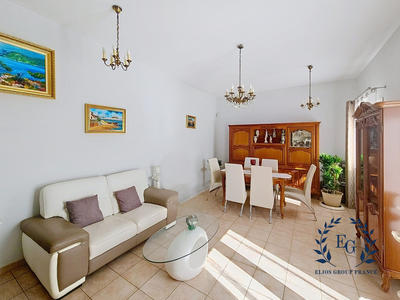 Maison - 88 m² - 4 pièces