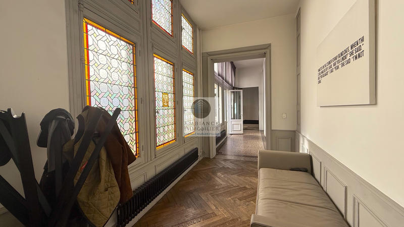 Appartement - 358 m² - 9 pièces