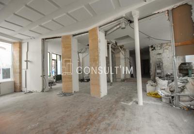Local commercial - 340 m²