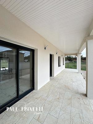 Maison - 94 m² - 5 pièces