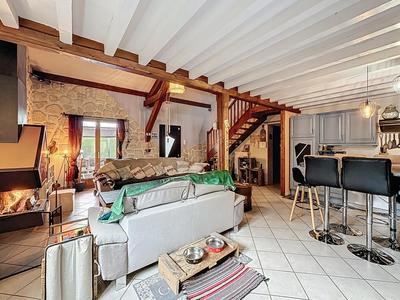 Villa - 160 m² - 8 pièces