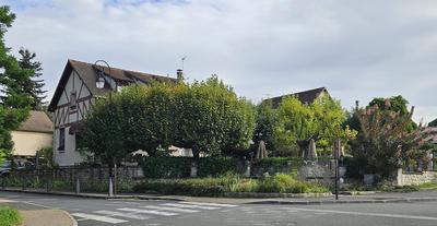 Local commercial - 126 m² - 4 pièces