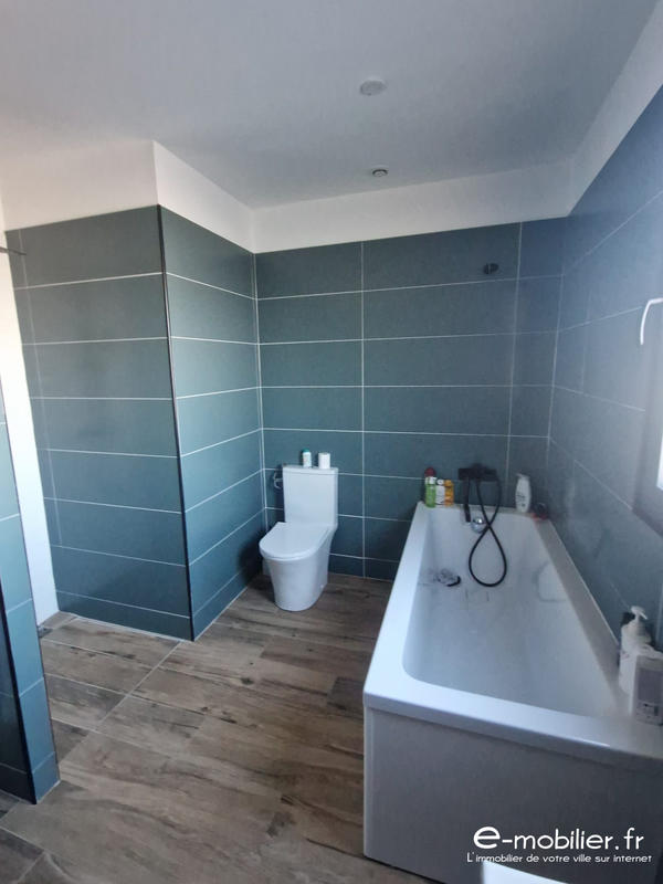 Maison - 145 m² - 5 pièces